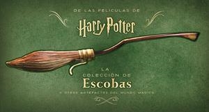 HARRY POTTER: LA COLECCIÓN DE ESCOBAS Y OTROS ARTEFACTOS DEL MUNDO MÁGICO | 9788467942248 | REVENSON, JODY 